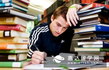英国本科留学先读预科有哪些优势